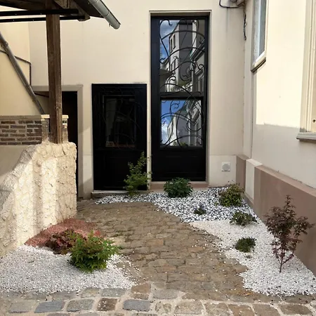 La Menuiserie Holiday home Epernay