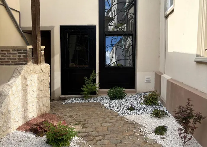 La Menuiserie Holiday home Epernay